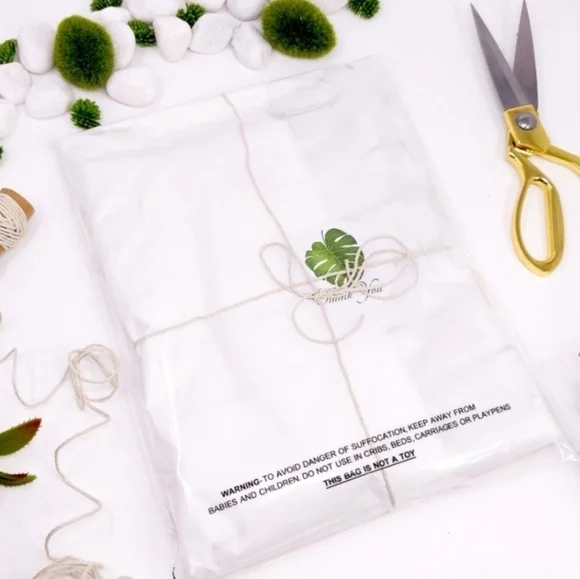 25- 6x9 SUFFOCATION WARNING CLEAR POLY MAILERS - Picture 2 of 4